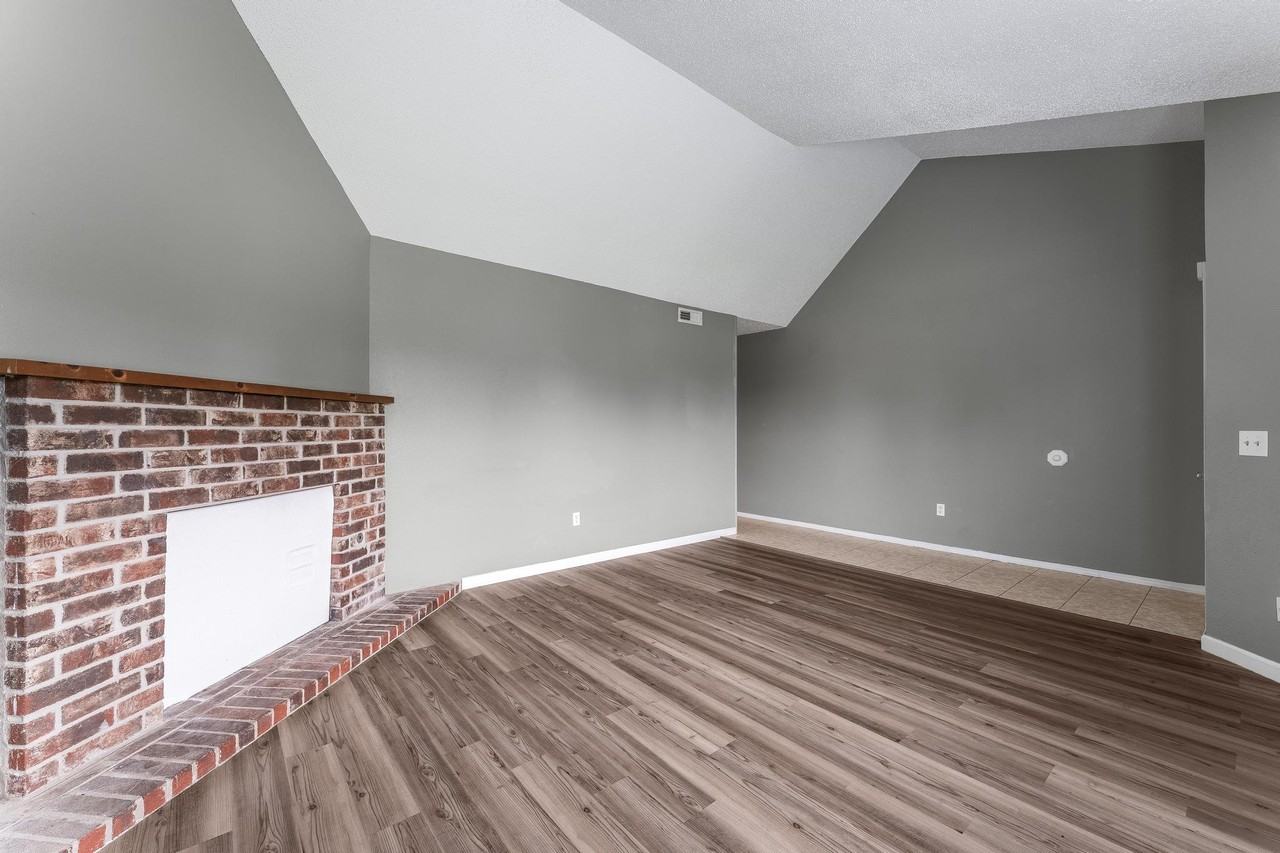 W Olrich St - Photo 3 of 15