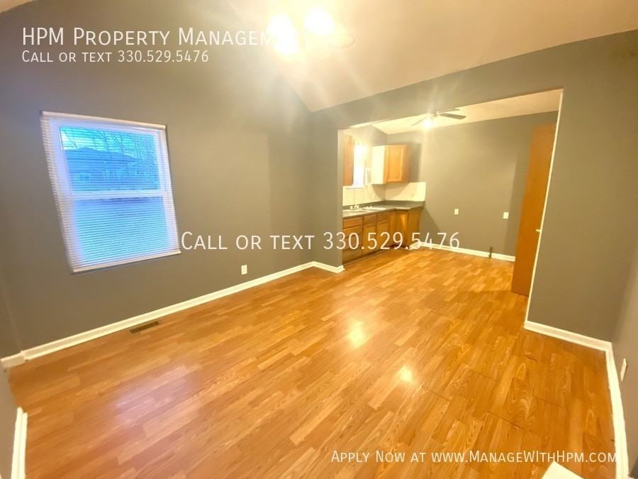 1631 Bryan Ave Sw #NA - Photo 2 of 16