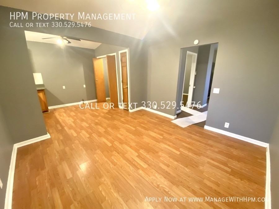 1631 Bryan Ave Sw #NA - Photo 4 of 16