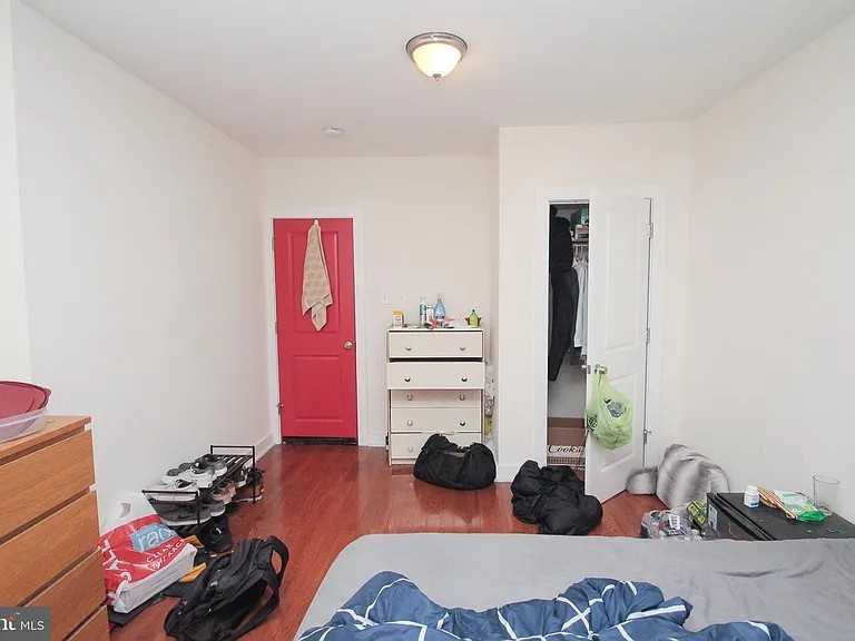 1615 N Bouvier St #5 - Photo 4 of 15