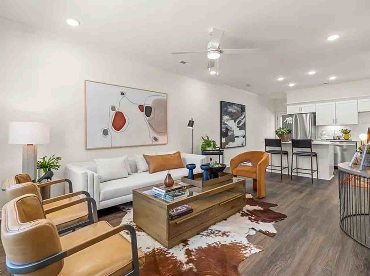 Rockspring East - Photo 2 of 8