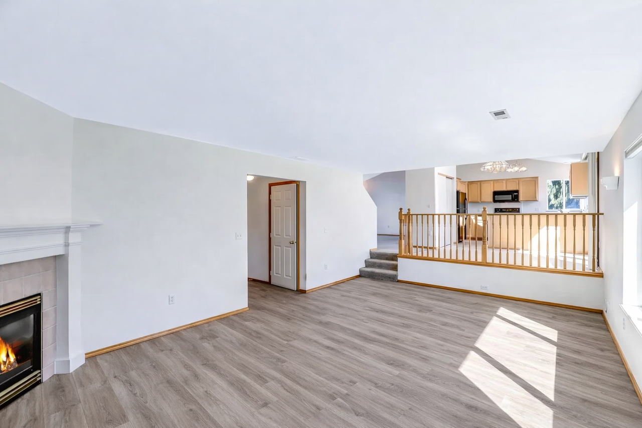 18624 E 8th Ave #NA - Photo 5 of 24