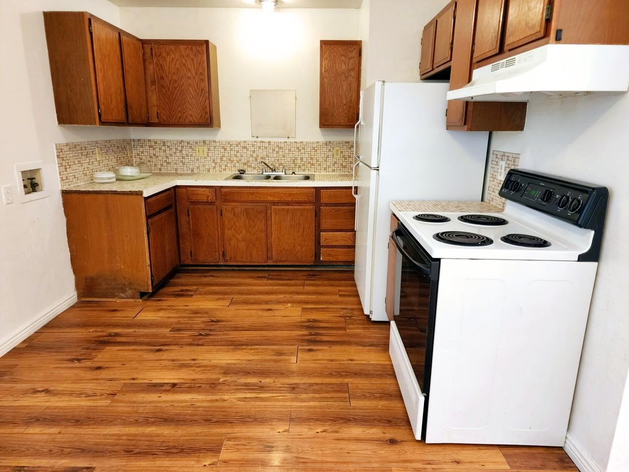 3255 1/2 Mesa Ave #A - Photo 2 of 5