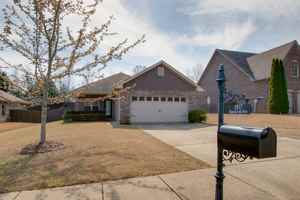 featured image of 2917 Magnolia Park Dr Se #NA