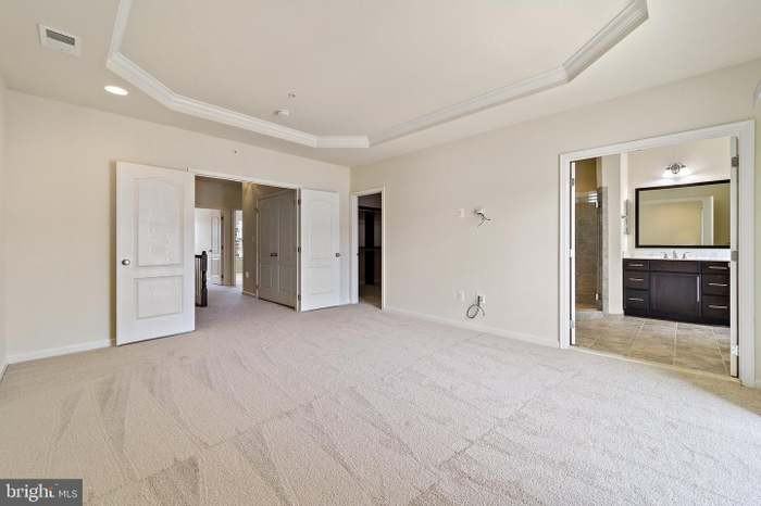 43097 Thoroughfare Gap Ter #43097 - Photo 6 of 17