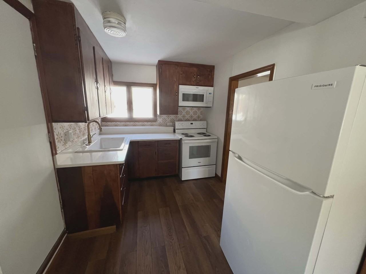 2 Shaker Rd #2 - Photo 2 of 14