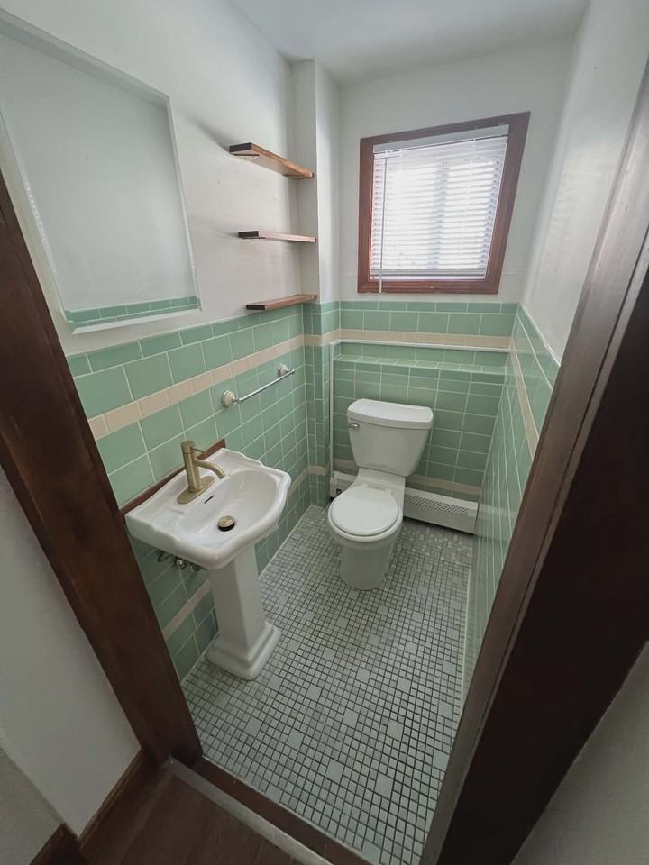 2 Shaker Rd #2 - Photo 5 of 14