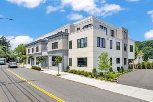 featured image of 185 Ashford Ave