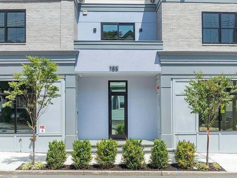 185 Ashford Ave - Photo 2 of 6