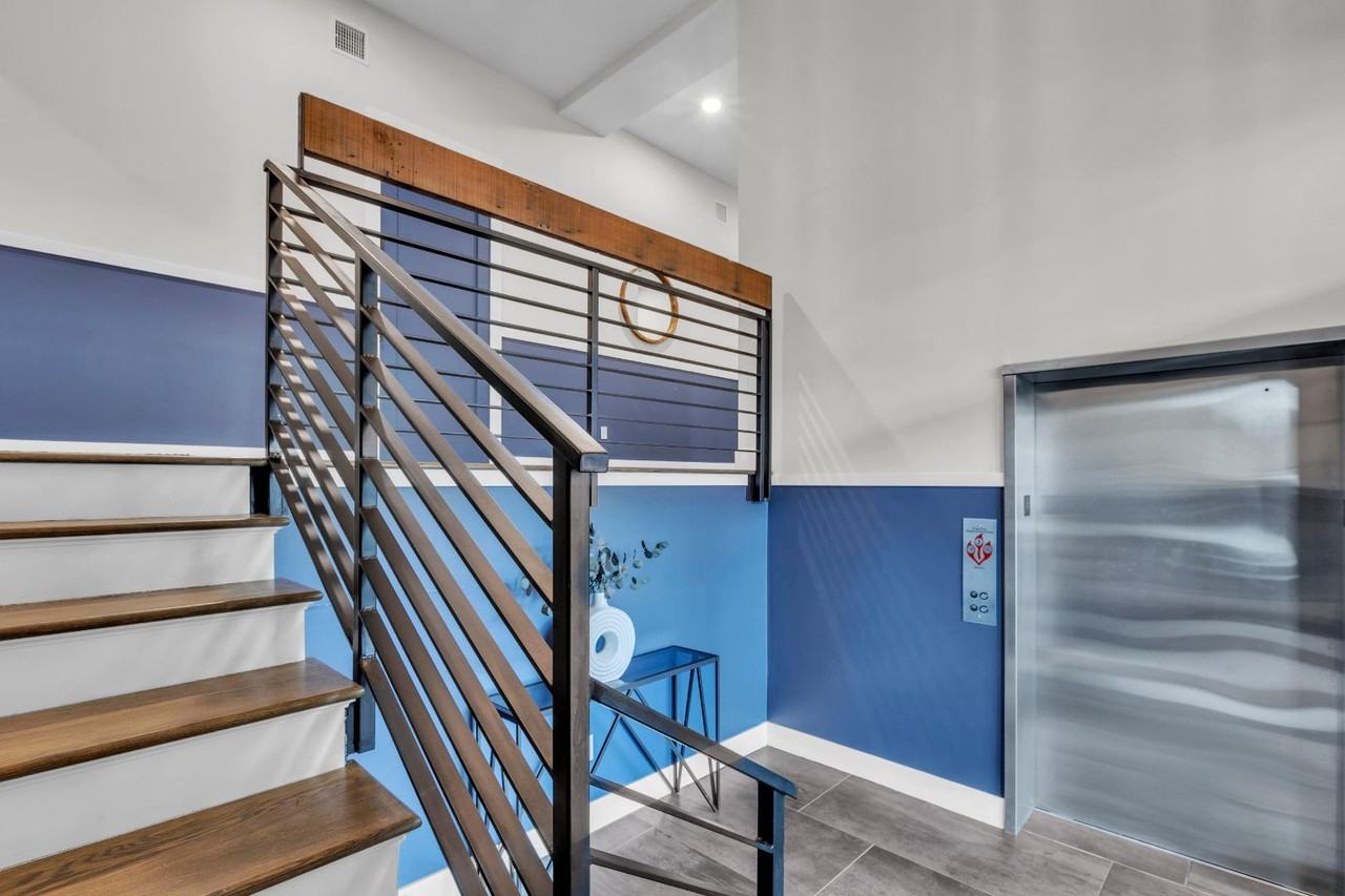 185 Ashford Ave - Photo 6 of 6