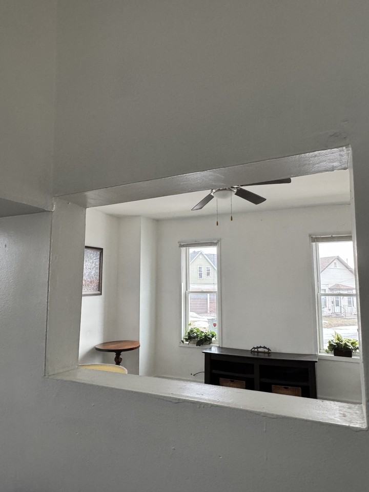 220 Houston Ave #220 - Photo 7 of 10