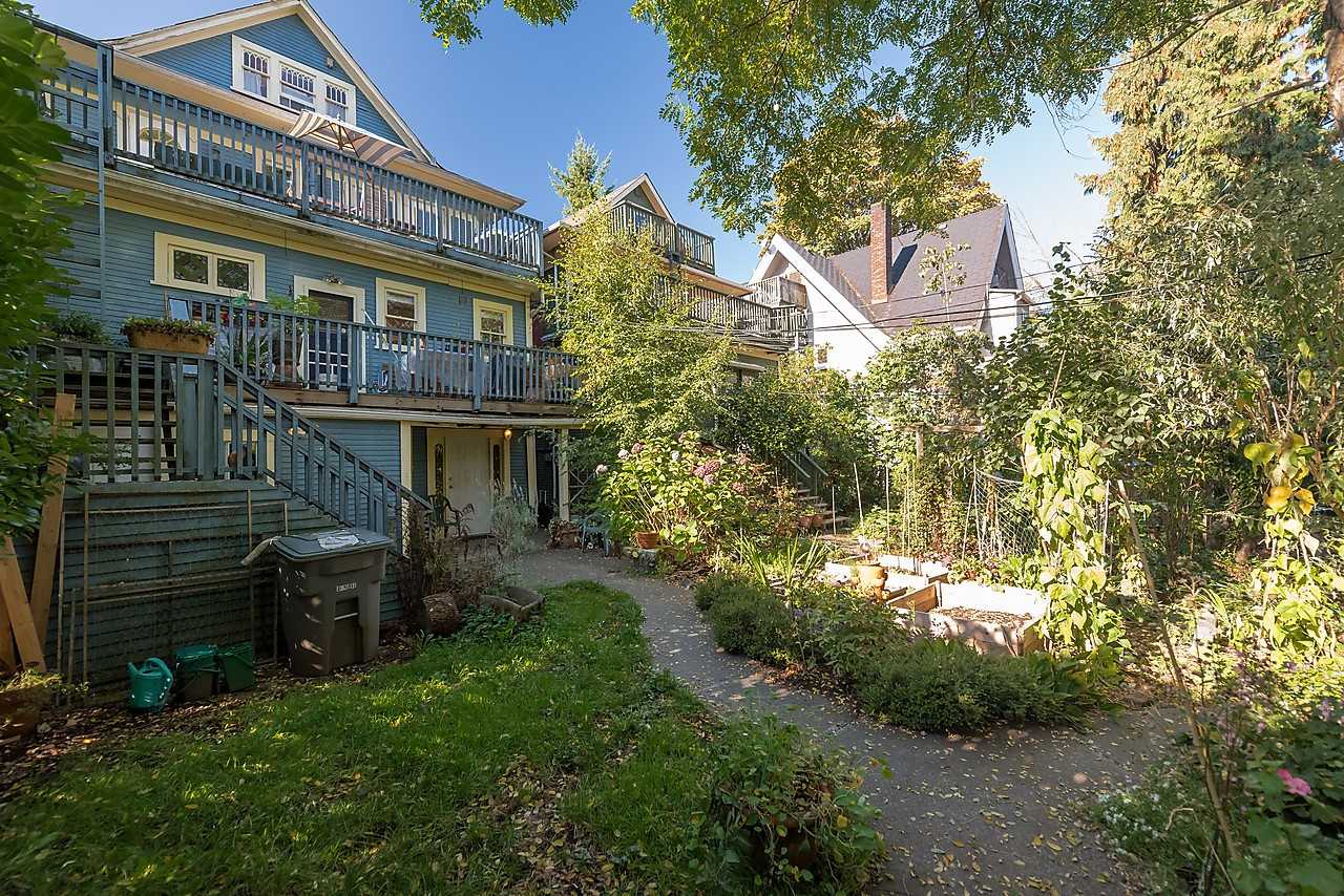 1517 Comox Street #7 - Photo 3 of 8