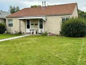 526 N Broadway Ave - Photo 1 of 1