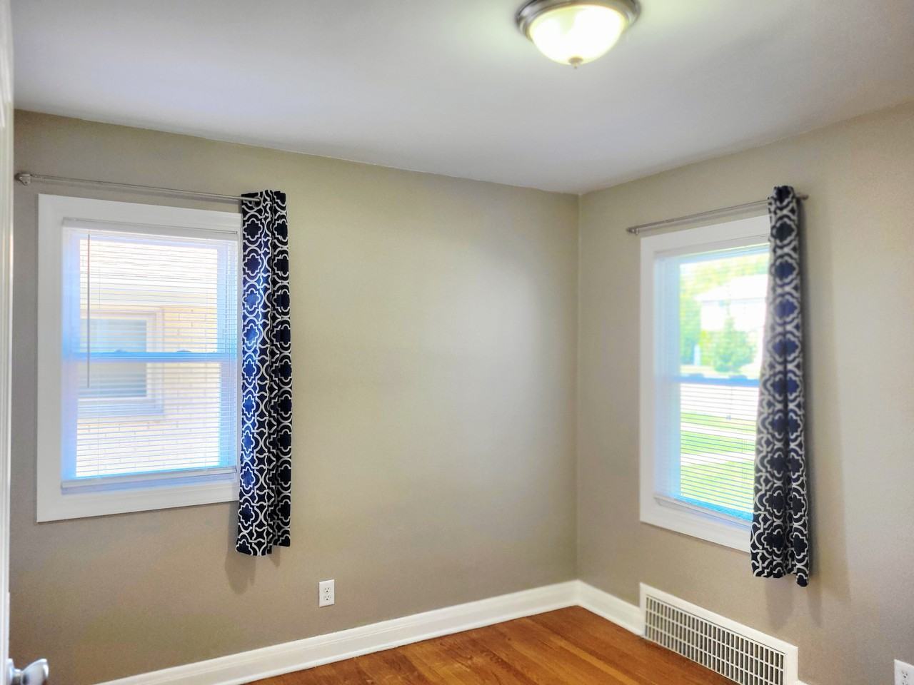 4515 W Morgan Ave #1 - Photo 2 of 10