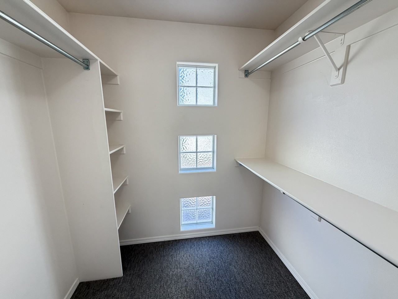 1200 Glen Canyon Dr #12 - Photo 4 of 32