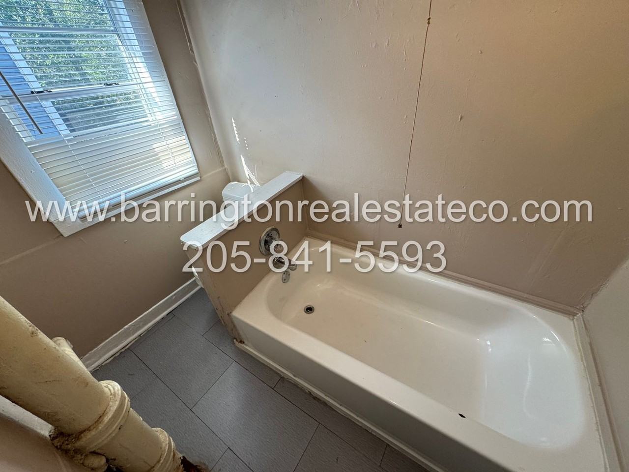 408 54th St - Photo 6 of 8