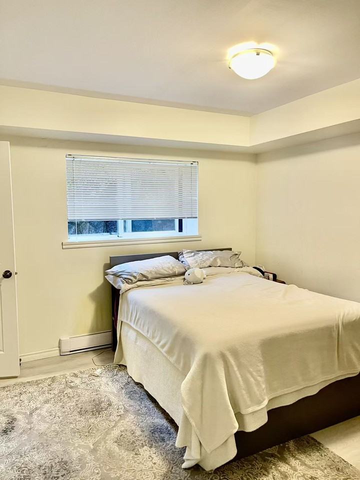 15600 109A Avenue - Photo 7 of 17