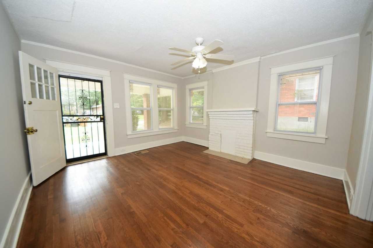 3680 Douglass Ave - Photo 4 of 19