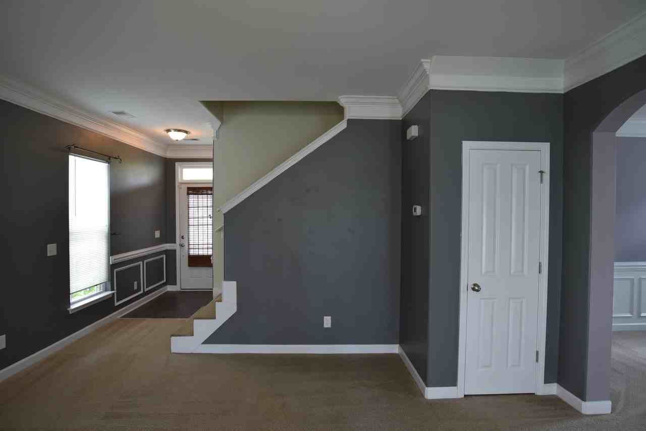 70 Summer Hill Ct - Photo 4 of 25