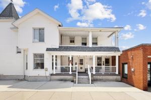 featured image of 138 132, 134, 138 E. Court St