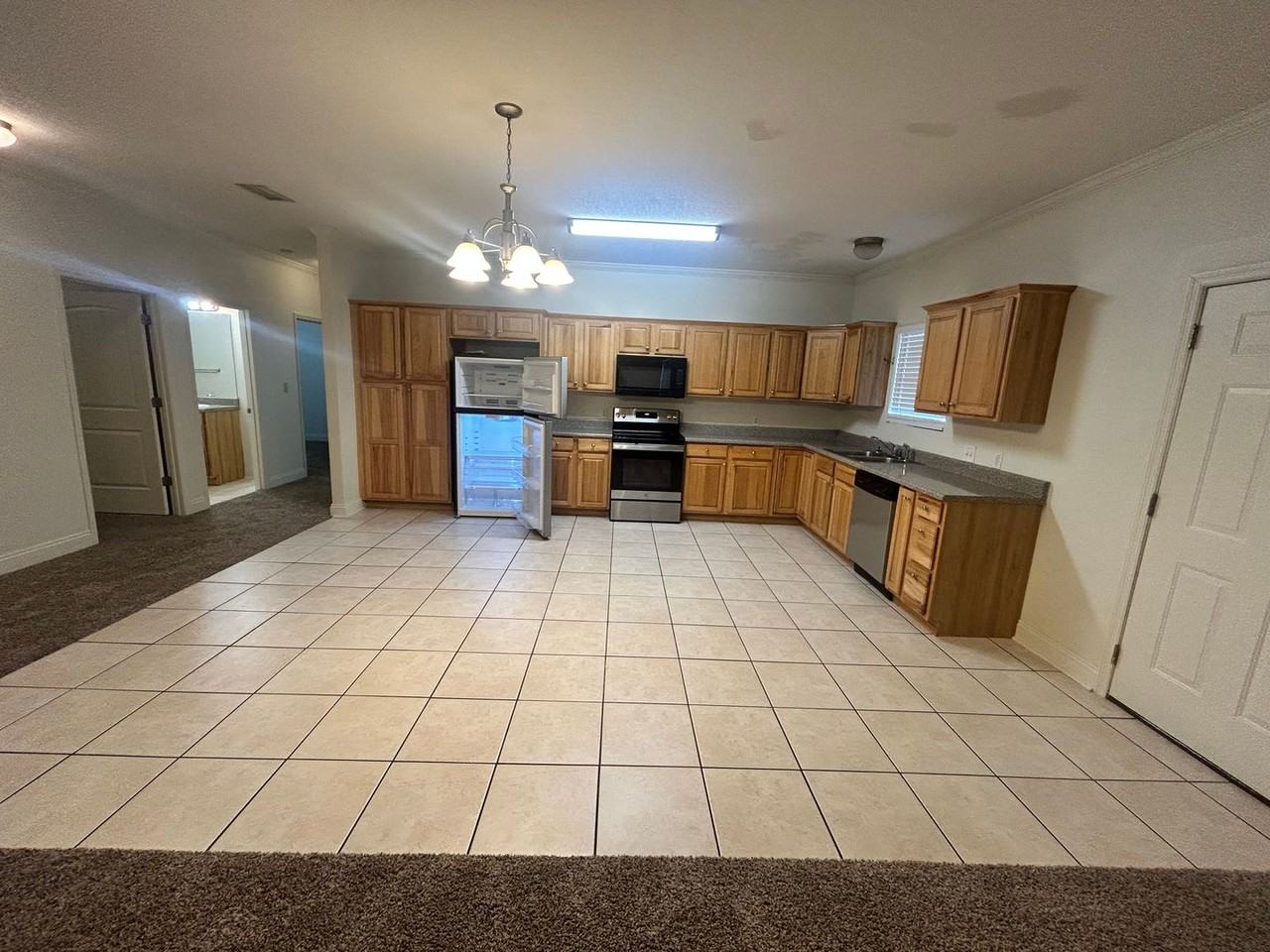 8522 Freese Rd - Photo 2 of 10