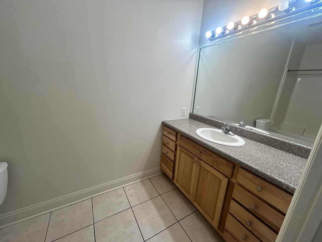 8522 Freese Rd - Photo 7 of 10