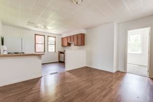 834 Industry St - Photo 1 of 1