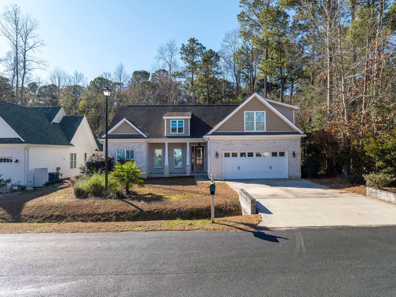 117 Windy Pt - Photo 3 of 31