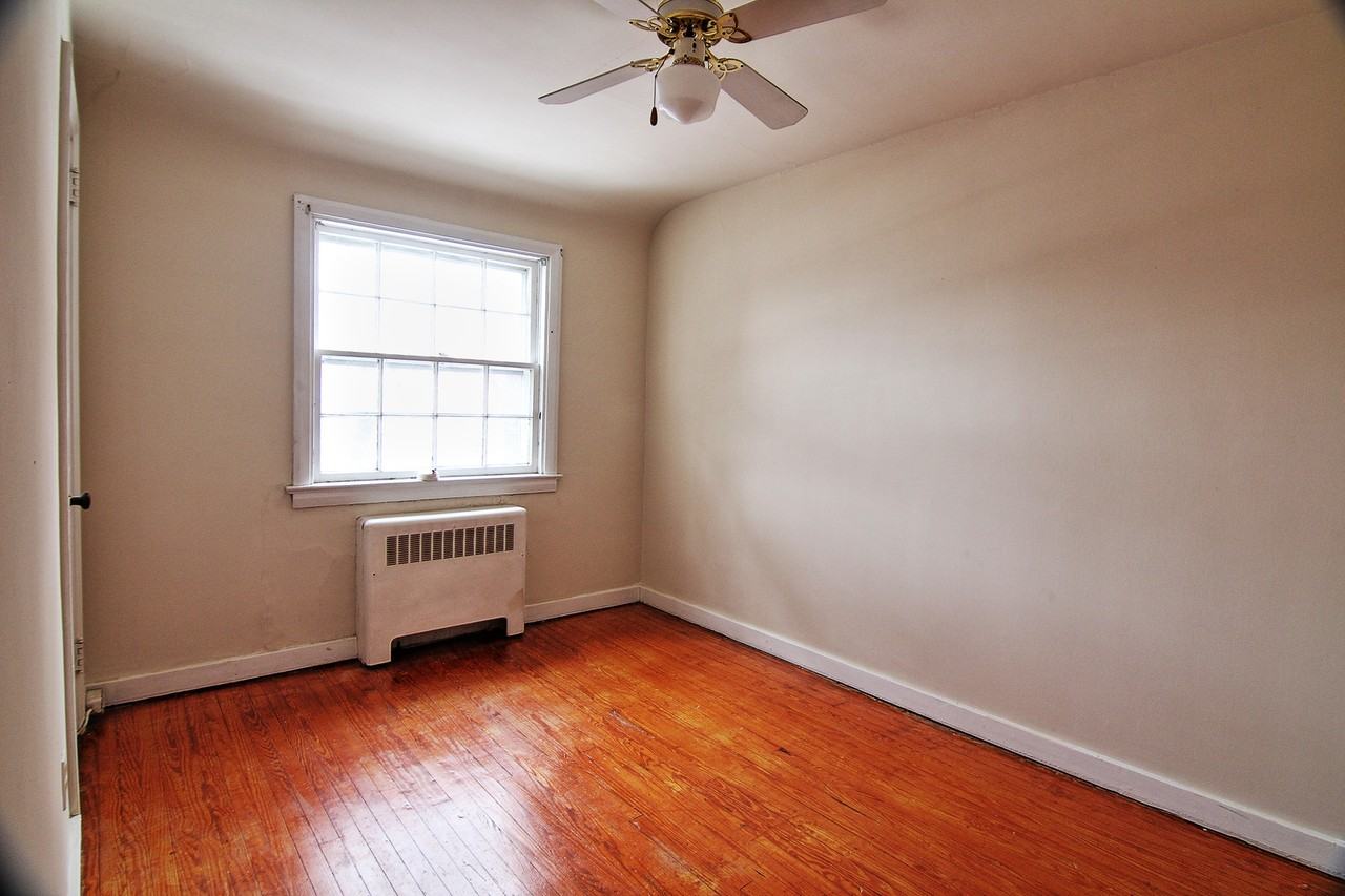 140 Sunrise Dr - Photo 7 of 8