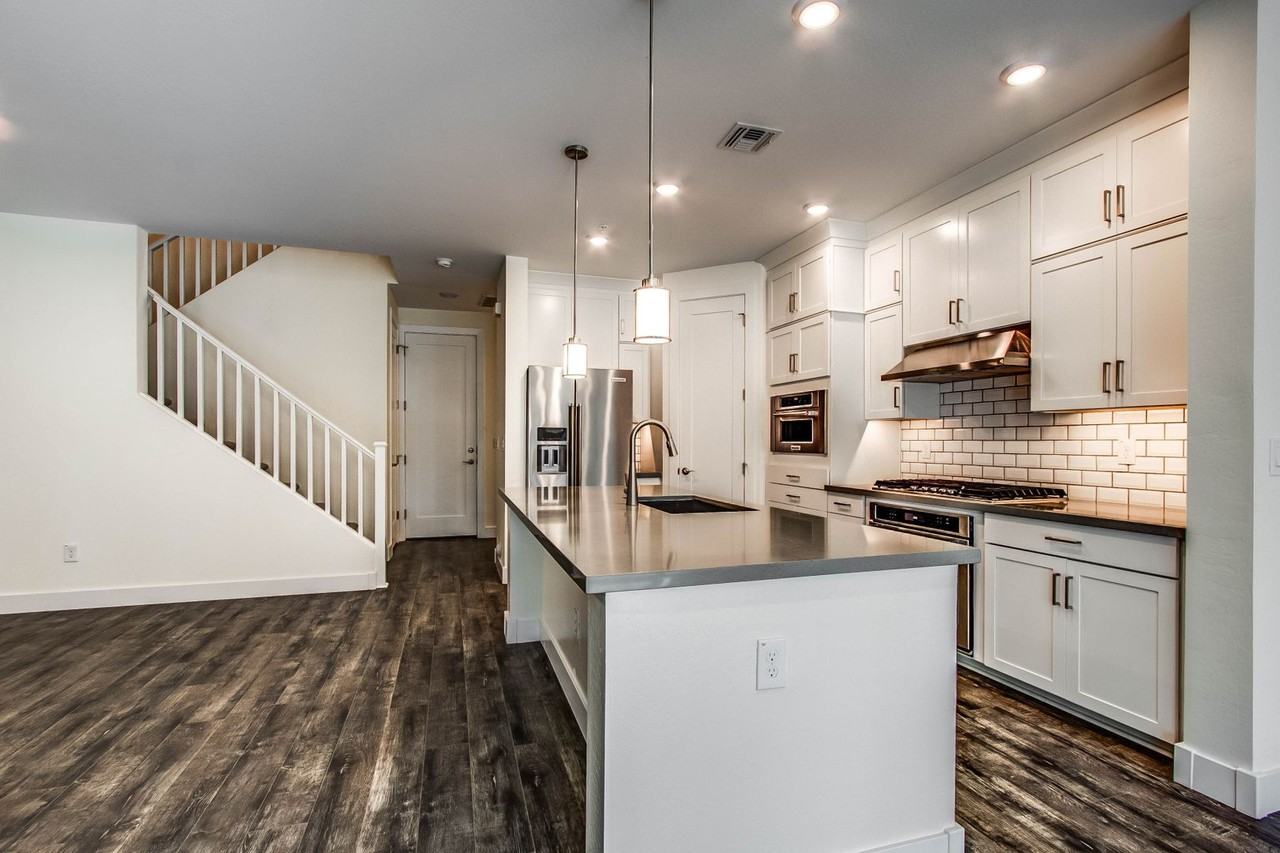 3855 S Mcqueen Rd - Photo 5 of 13