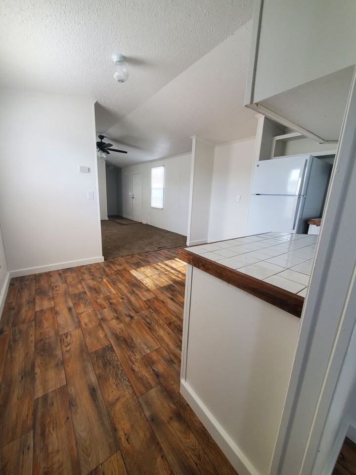 1217 Sonora Dr - Photo 4 of 14