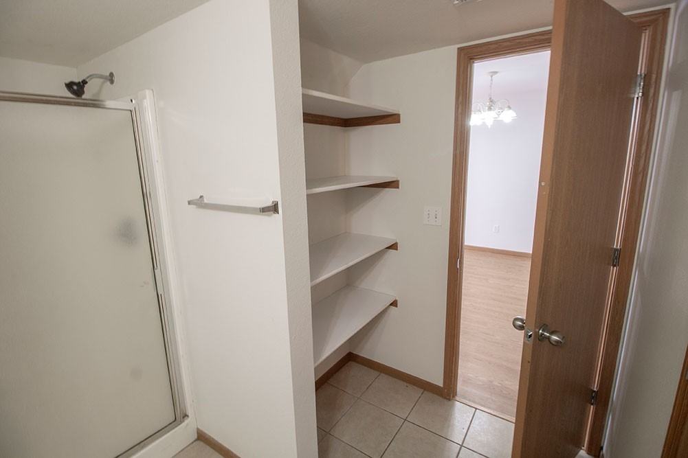 1529 Bodie Dr