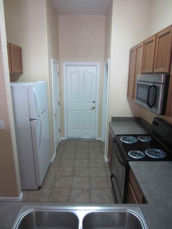 1733 E Saint Jonas Pl - Photo 3 of 13