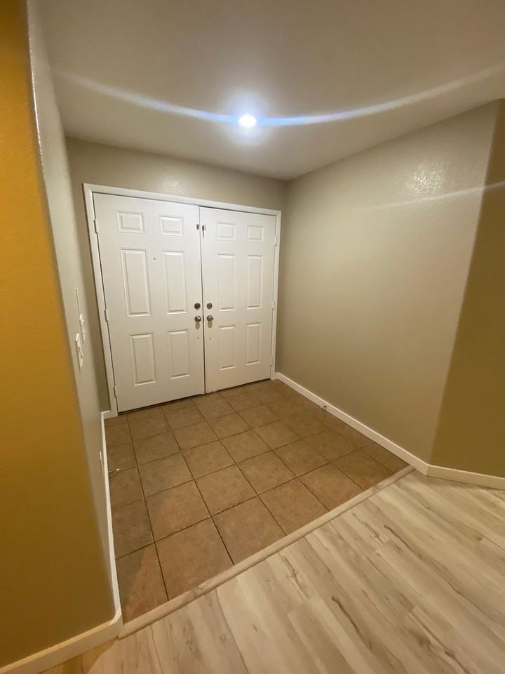 3408 Conterra Park Ave - Photo 2 of 23