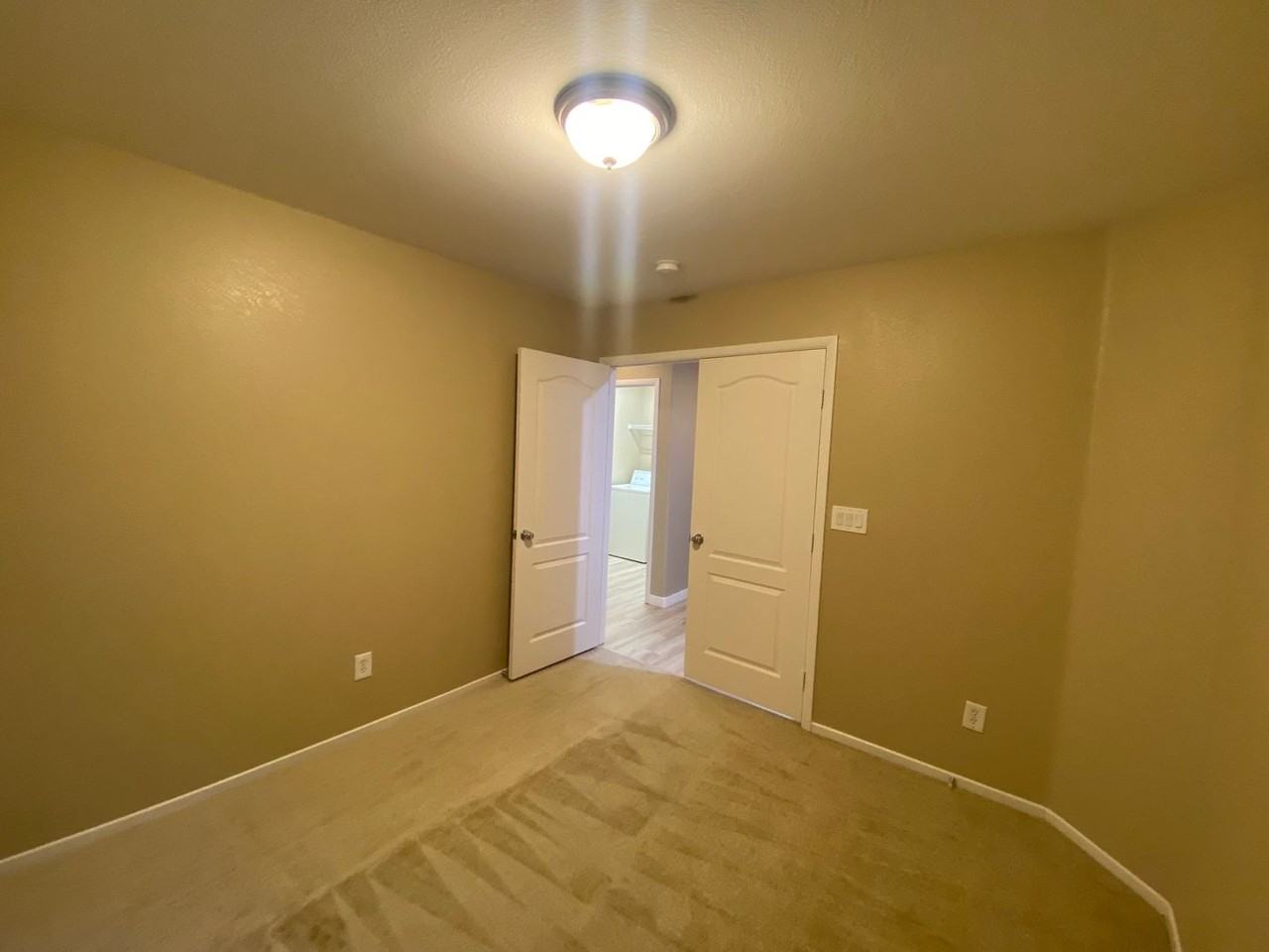 3408 Conterra Park Ave - Photo 6 of 23