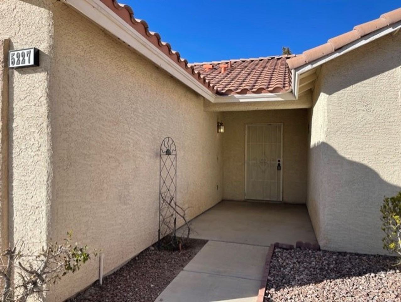 5227 Joshua Jose St - Photo 2 of 16