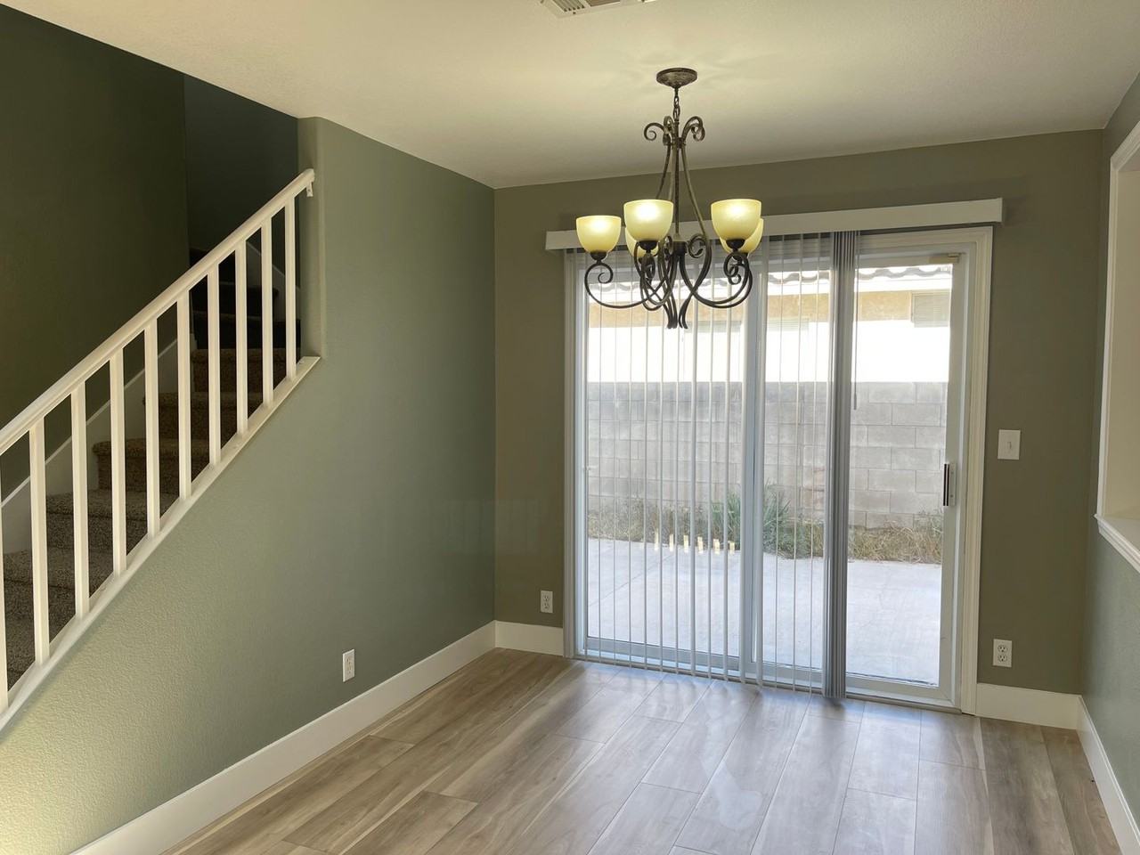 5848 Red Dawn St - Photo 5 of 31