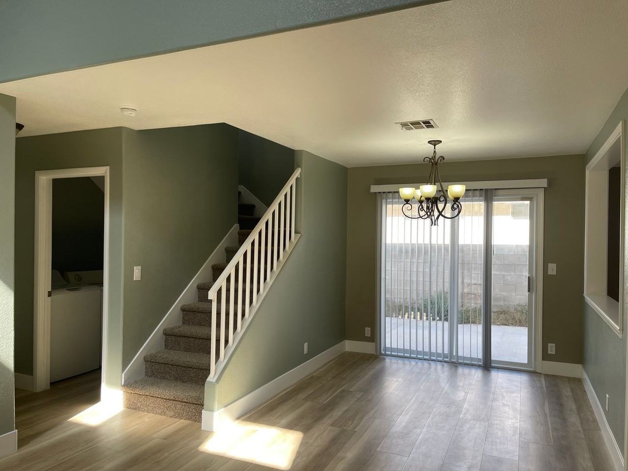 5848 Red Dawn St - Photo 6 of 31