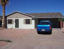 featured image of 905 N Grand