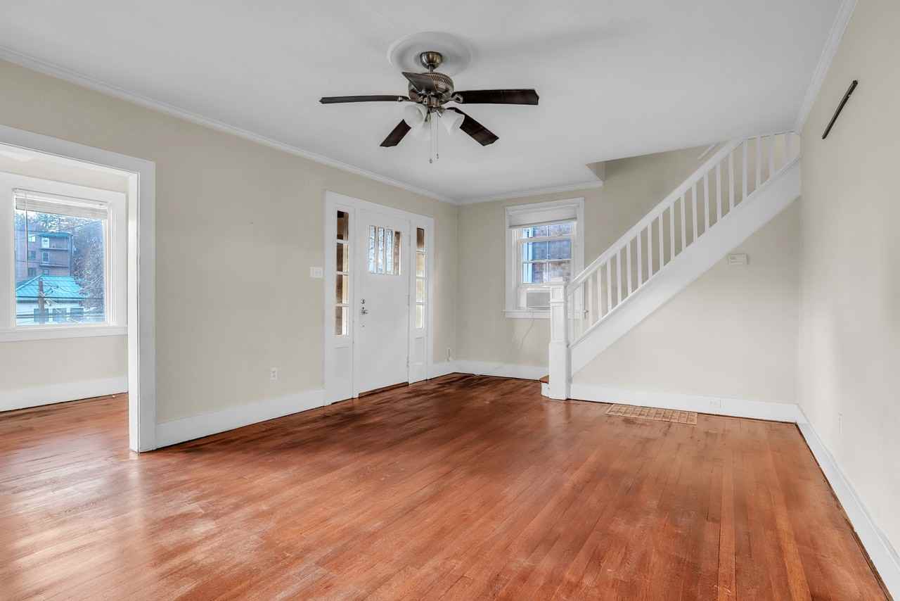 1644 Mcfarland Rd #1 - Photo 6 of 32