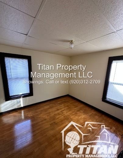 822 S Commercial St #1 - Photo 7 of 9