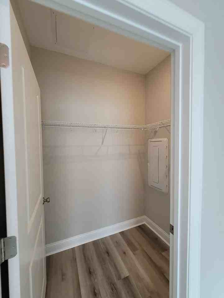 340 Kiskadee Loop #B - Photo 3 of 10