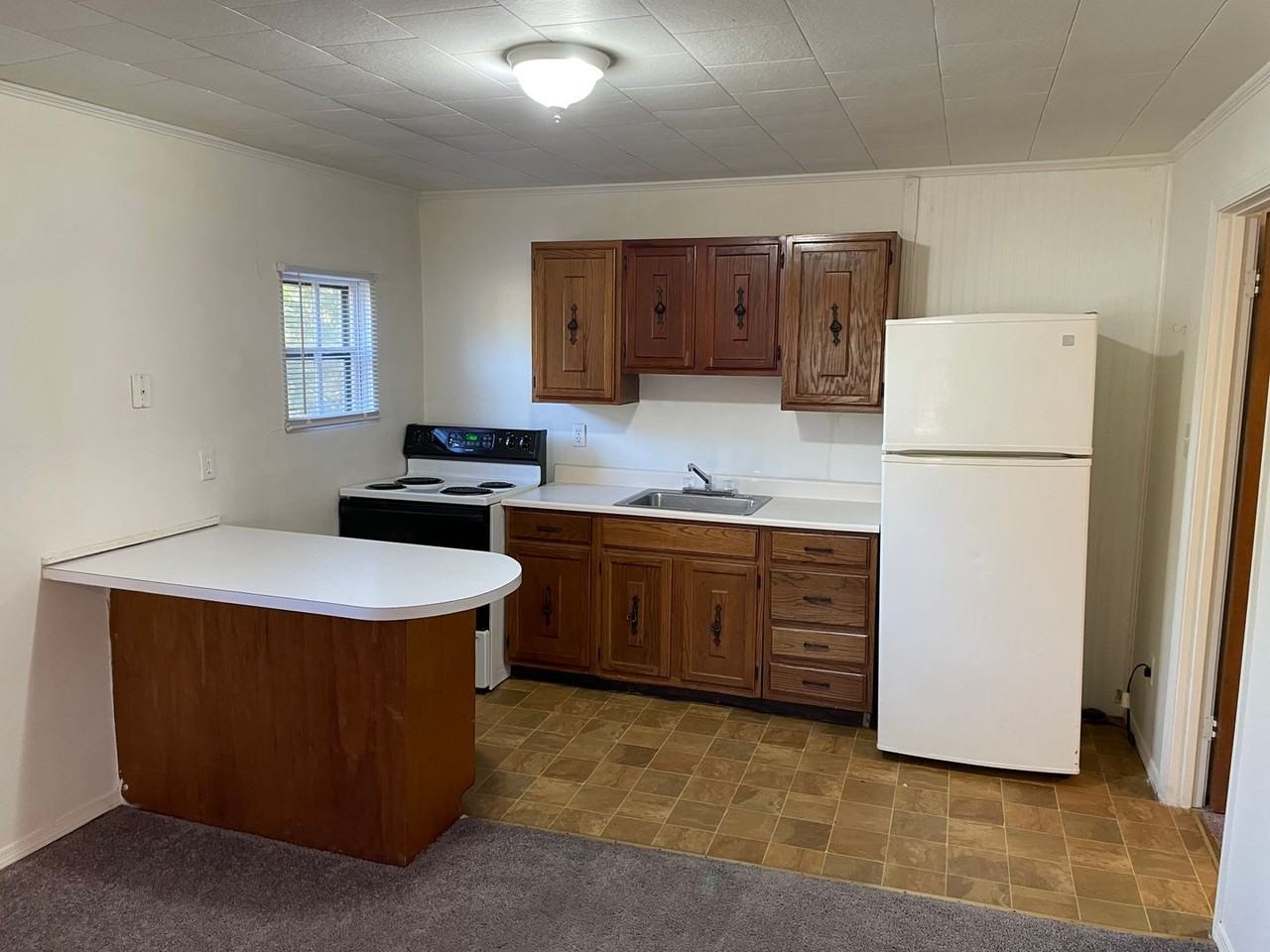 341 Central Ave - Photo 3 of 9