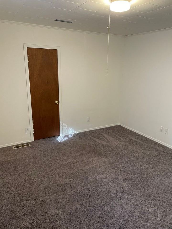 341 Central Ave - Photo 6 of 9