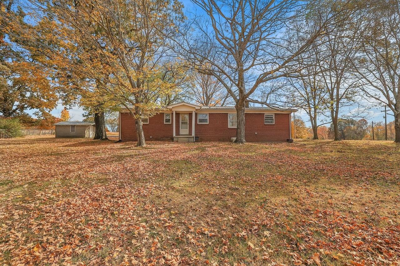 7350 Old Cox Pike - Photo 2 of 30