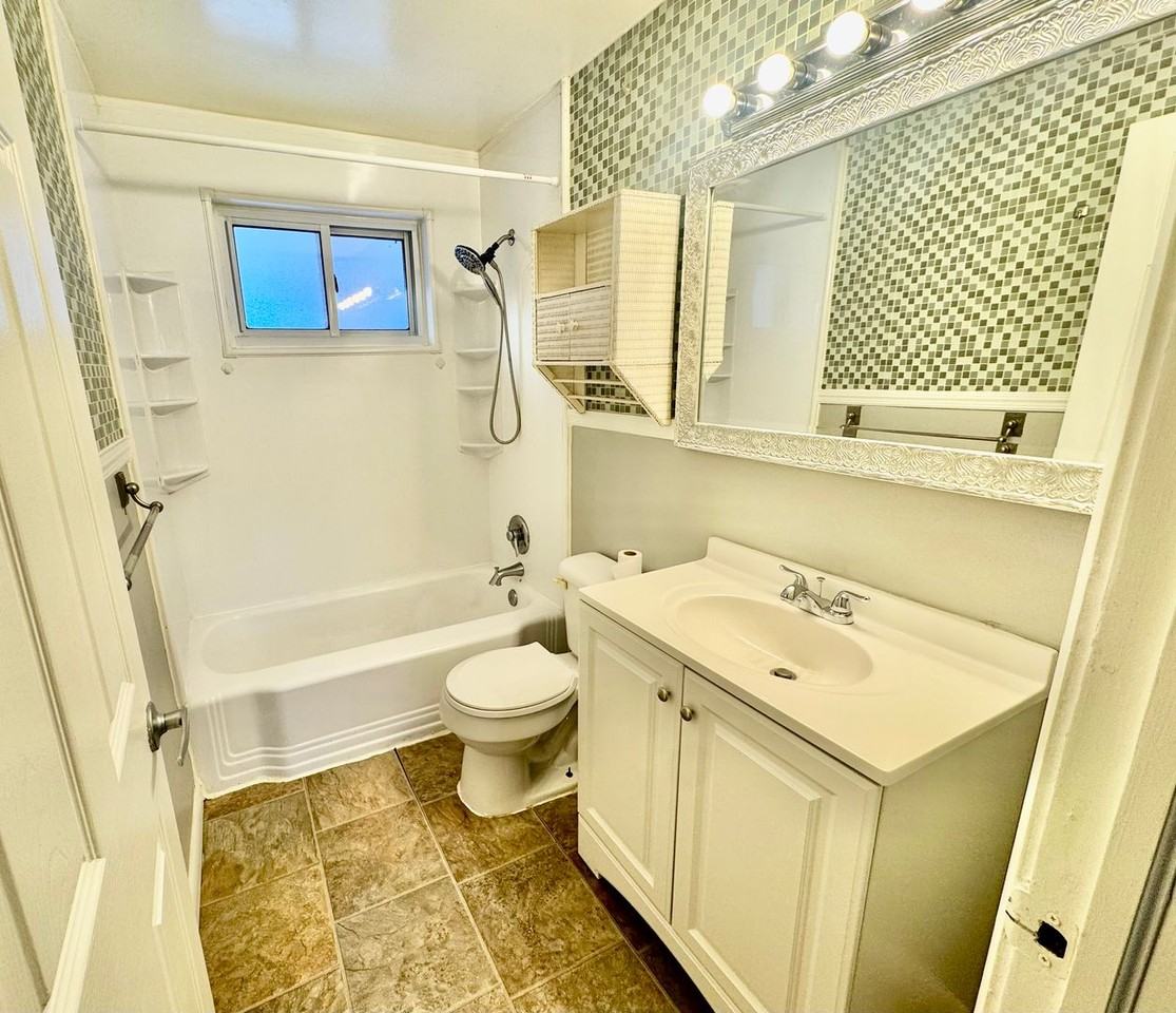 148 Lebeau Pike - Photo 3 of 14