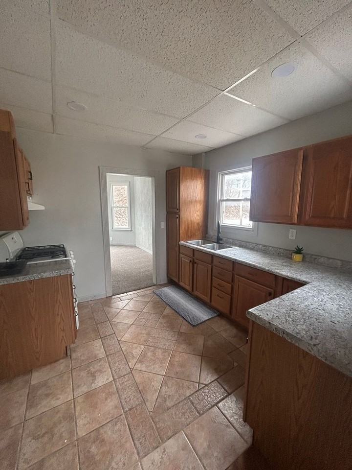 2531 7th Ave - Photo 2 of 19