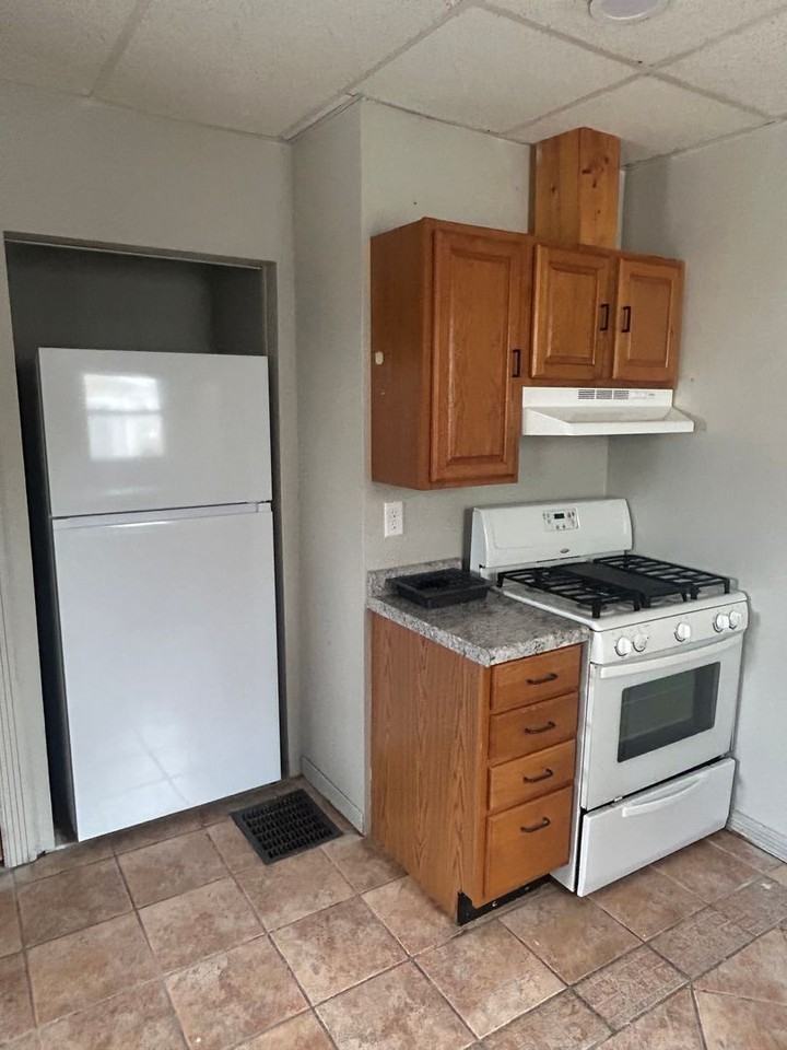 2531 7th Ave - Photo 3 of 19