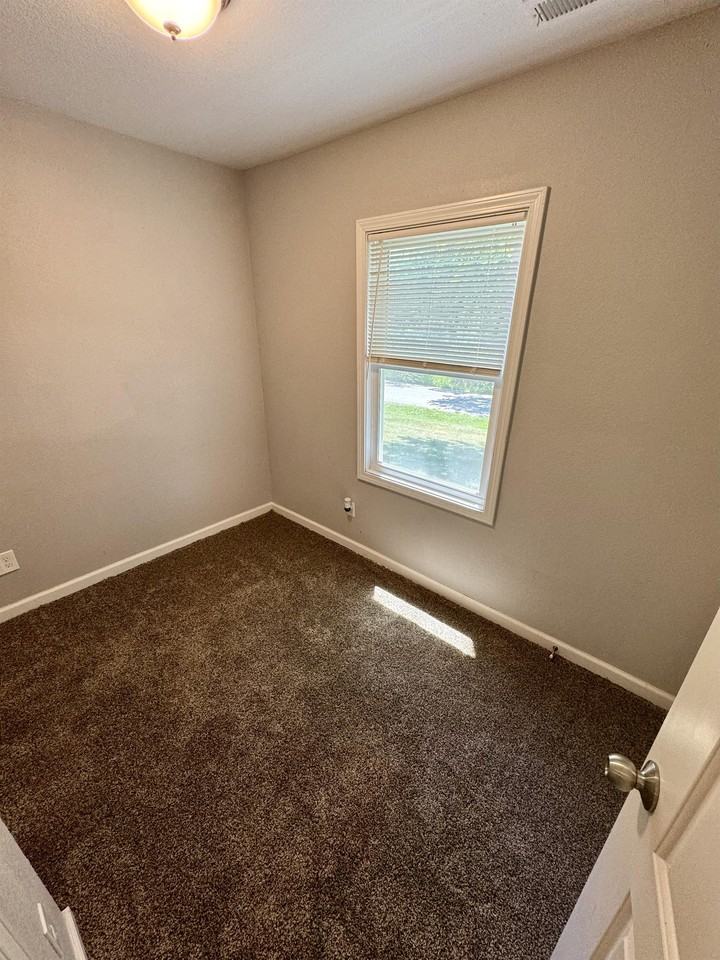 8205 Center Dr #8205 - Photo 6 of 7