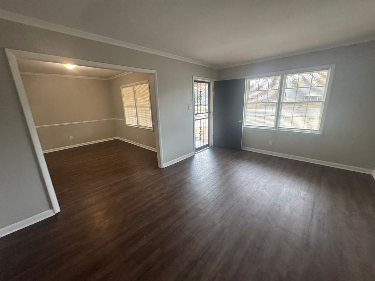 1727 Goodhaven Dr - Photo 2 of 8